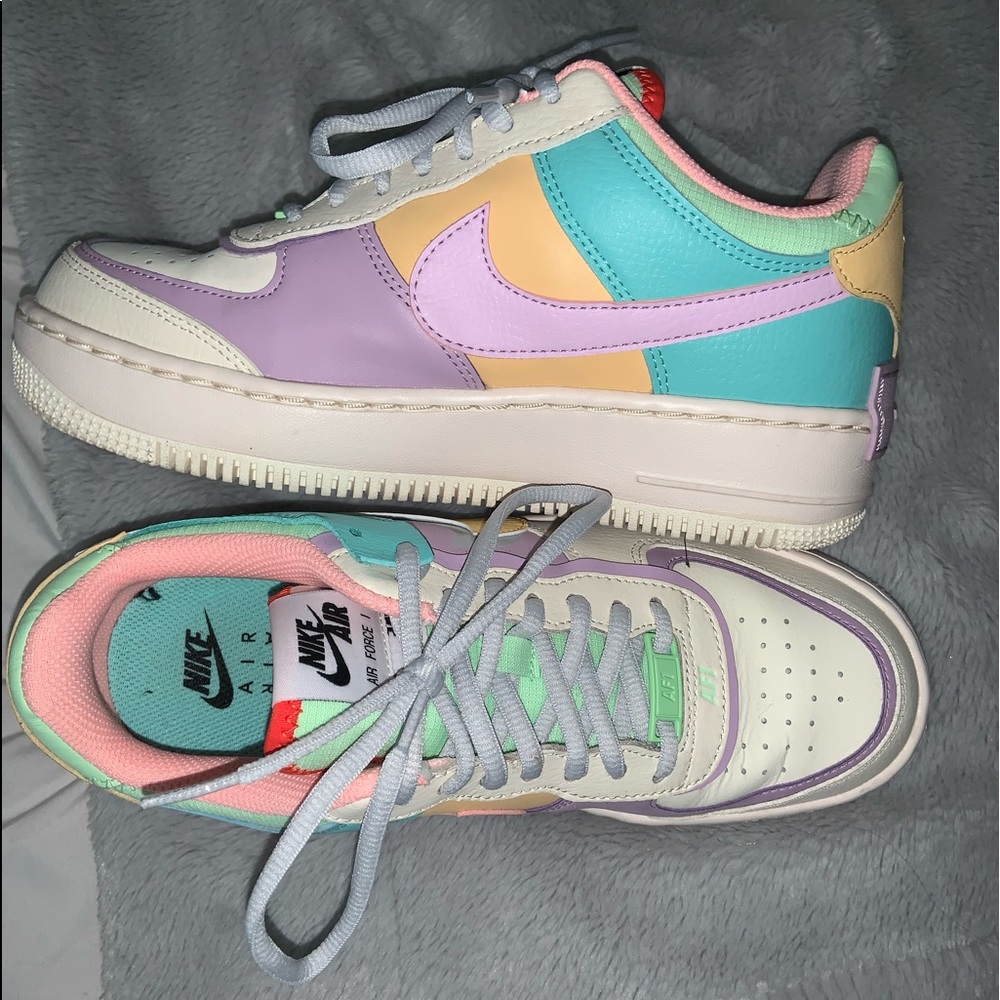 Pale Ivory/Celestial Gold-Tropical Twist Air Force